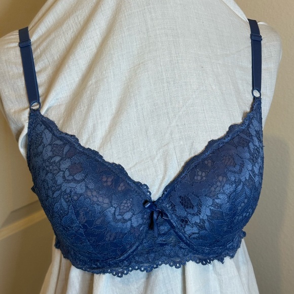 PINK Victoria's Secret Other - Women's Lace-Overlay Push-Up Bra